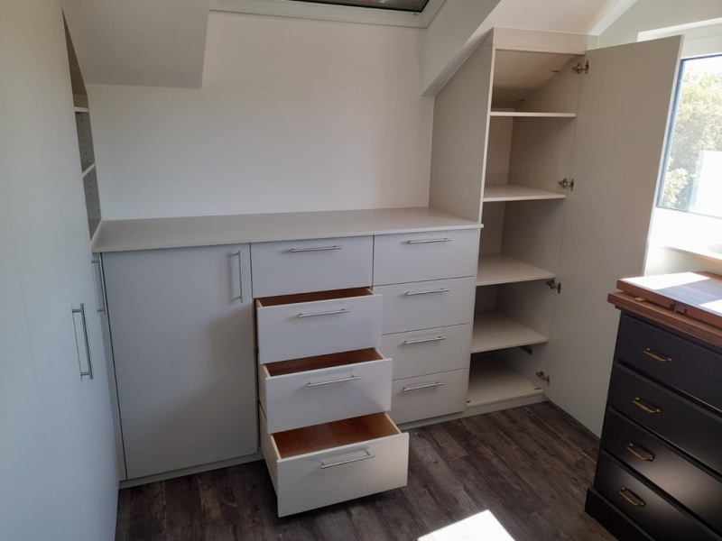 Menuiserie-Bichler-Menuisier-Luxembourg-Bois-Service-Meubles-003